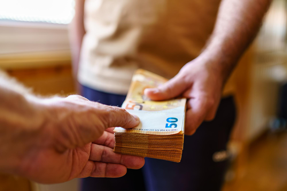 Από 1η Απριλίου ο νέος κατώτατος μισθός – «Κλειδώνει» το επόμενο διάστημα το ύψος της αύξησης