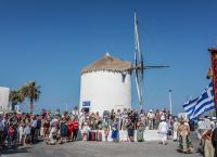 Τουρισμός για όλους: Ξεκινούν οι αιτήσεις – Δικαιούχοι και κριτήρια – Κουπόνι έως και 400 ευρώ