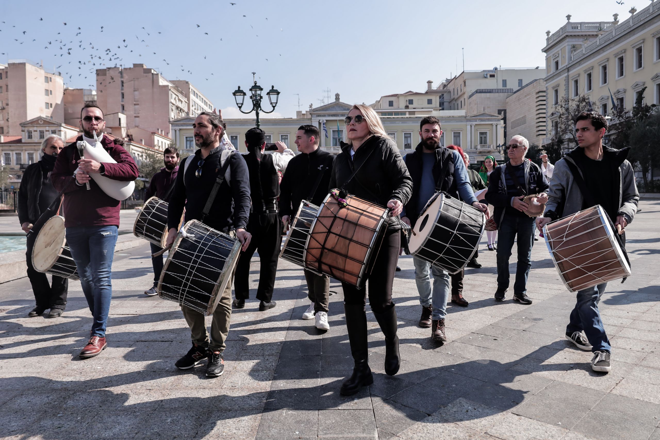 Διπρόσωπος ο καιρός την Τσικνοπέμπτη – Αλλού ηλιοφάνεια, αλλού νεφώσεις [vid]