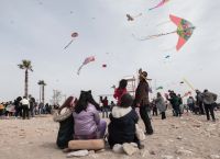Καθαρά Δευτέρα 2024: Ποια μαγαζιά θα λειτουργήσουν