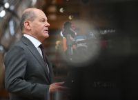 Ουκρανικό: Τι κρύβει η σύγκρουση Μακρόν – Σολτς