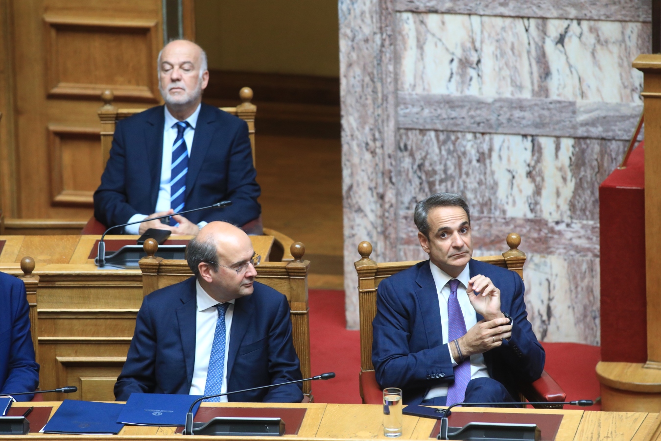 Κατώτατος μισθός: Πότε θα ανακοινωθεί, από πότε θα τεθεί σε ισχύ