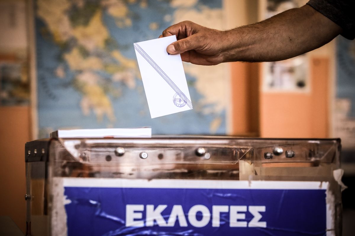 Δημοσκόπηση Euronews/Ipsos για τις ευρωεκλογές: Κυριαρχία της ΝΔ και πολιτικά θρίλερ στην Ελλάδα