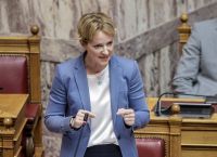Αλεξάνδρα Σδούκου: Επενδύσεις 7 δισ. στα off shore αιολικά περιμένει η Ελλάδα