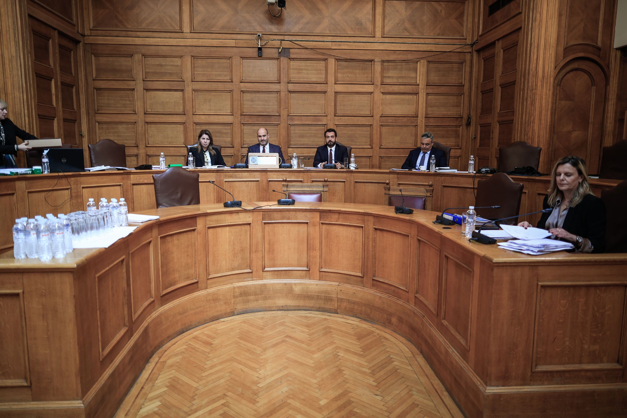 ΠΑΣΟΚ: Δεν κατέθεσε πόρισμα για τα Τέμπη- Ζητάει μετατροπή εξεταστικής σε προκαταρκτική για Σπίρτζη-Καραμανλή
