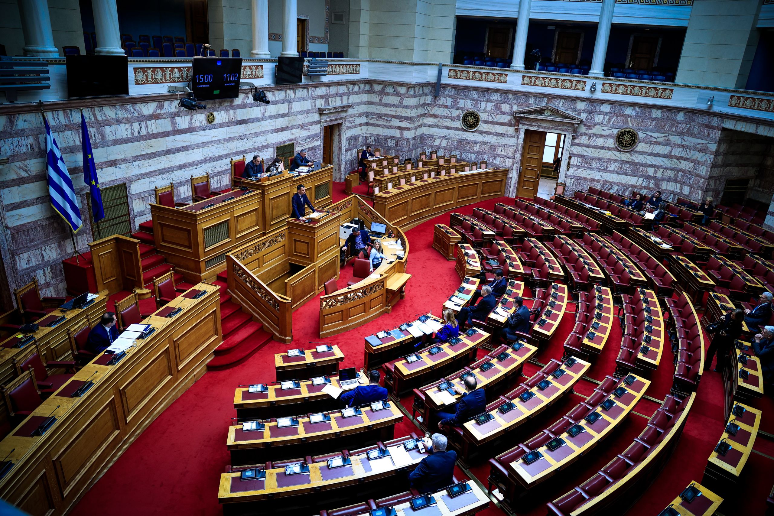 Live η συζήτηση στη Βουλή για τα μη κρατικά πανεπιστήμια – Κατατέθηκαν ενστάσεις αντισυνταγματικότητας