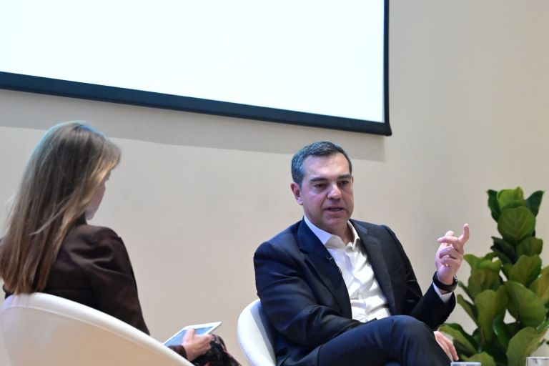 ΣΥΡΙΖΑ: Σωρεία αντιδράσεων για το mea culpa του Τσίπρα – “Πυρά” από Πολάκη και Ακρίτα