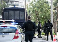 «Σύμπραξη Εκδίκησης»: Προφυλακιστέοι οι έξι συλληφθέντες – Σε ποιες υποθέσεις εμπλέκονται
