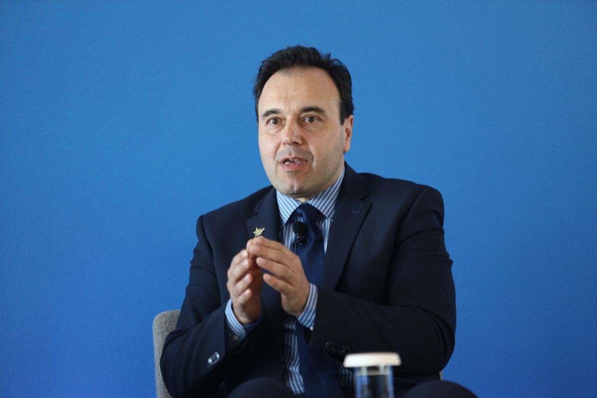 Δ. Παπαστεργίου: Το mAigov αναβαθμίζεται σε Actionbot – Ποια πιστοποιητικά καταργούνται