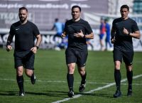 Super League: Σλοβένος διαιτητής στο ΑΕΚ – Ολυμπιακός, Δανός στο Παναθηναϊκός – ΠΑΟΚ