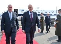 Δένδιας από Αρμενία: Στο επίκεντρο η ενίσχυση των διμερών αμυντικών σχέσεων
