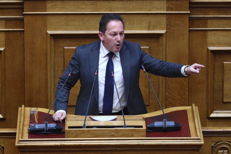 Πέτσας: Αθλιότητα του ΚΚΕ τα περί sugar daddies [vid]