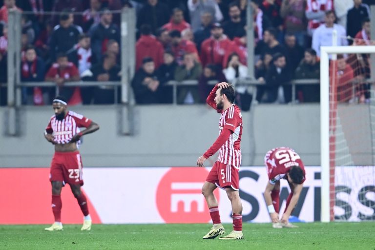 Ολυμπιακός: Μπλακ άουτ και βαριά ήττα από την Μακάμπι Τελ Αβίβ [1-4]