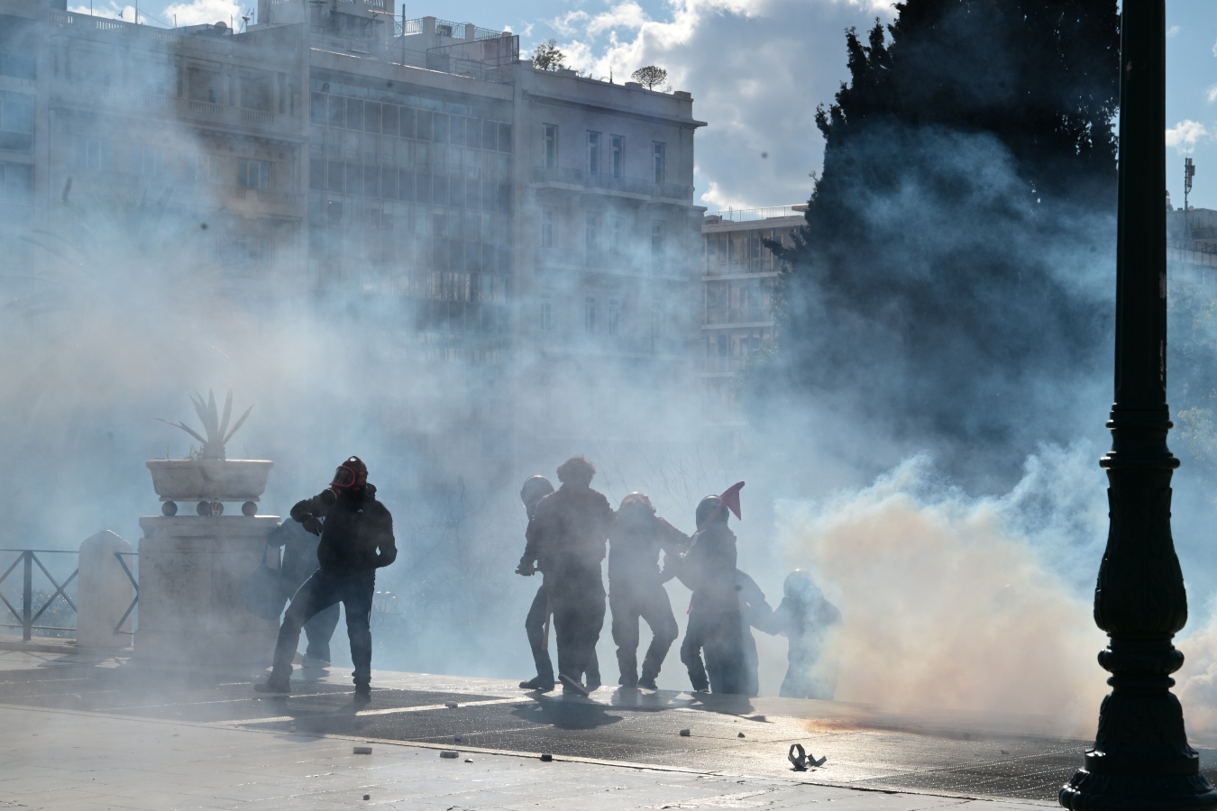 Πανεκπαιδευτικό συλλαλητήριο: Εκτός κινδύνου οι οκτώ τραυματίες φοιτητές