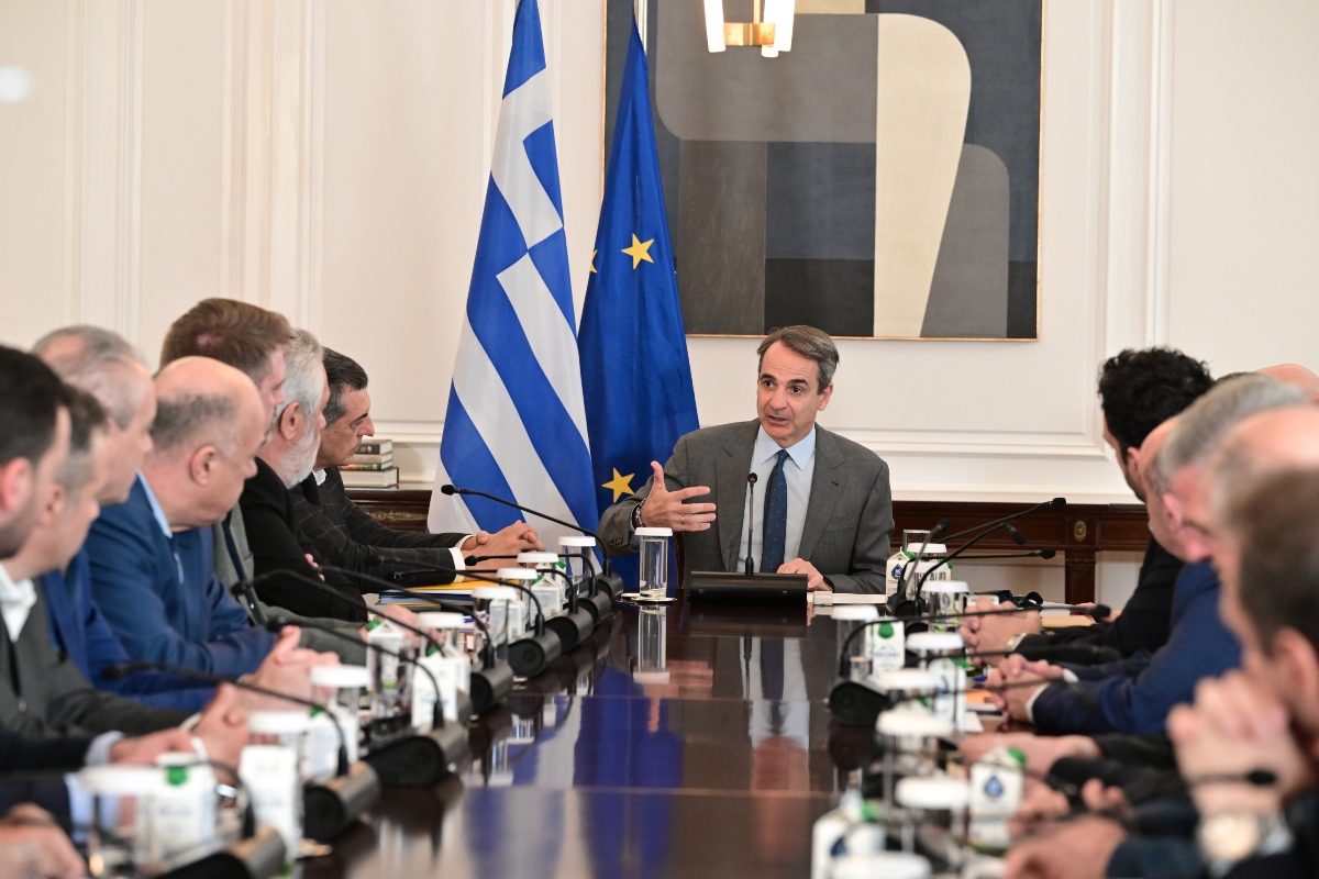 Μητσοτάκης σε θεσμικούς φορείς Θεσσαλίας: Η δύσκολη δουλειά ξεκινά τώρα, δεν θα εγκαταλείψουμε το βαμβάκι