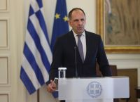 Γεραπετρίτης στο Al Jazeera: «Όχι» σε νέο μέτωπο στη Ράφα [vid]