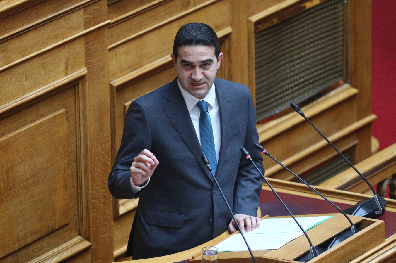 Κατρίνης: «Δεν υπάρχει εμπιστοσύνη σε μια κυβέρνηση που υπονομεύει το κράτος δικαίου»