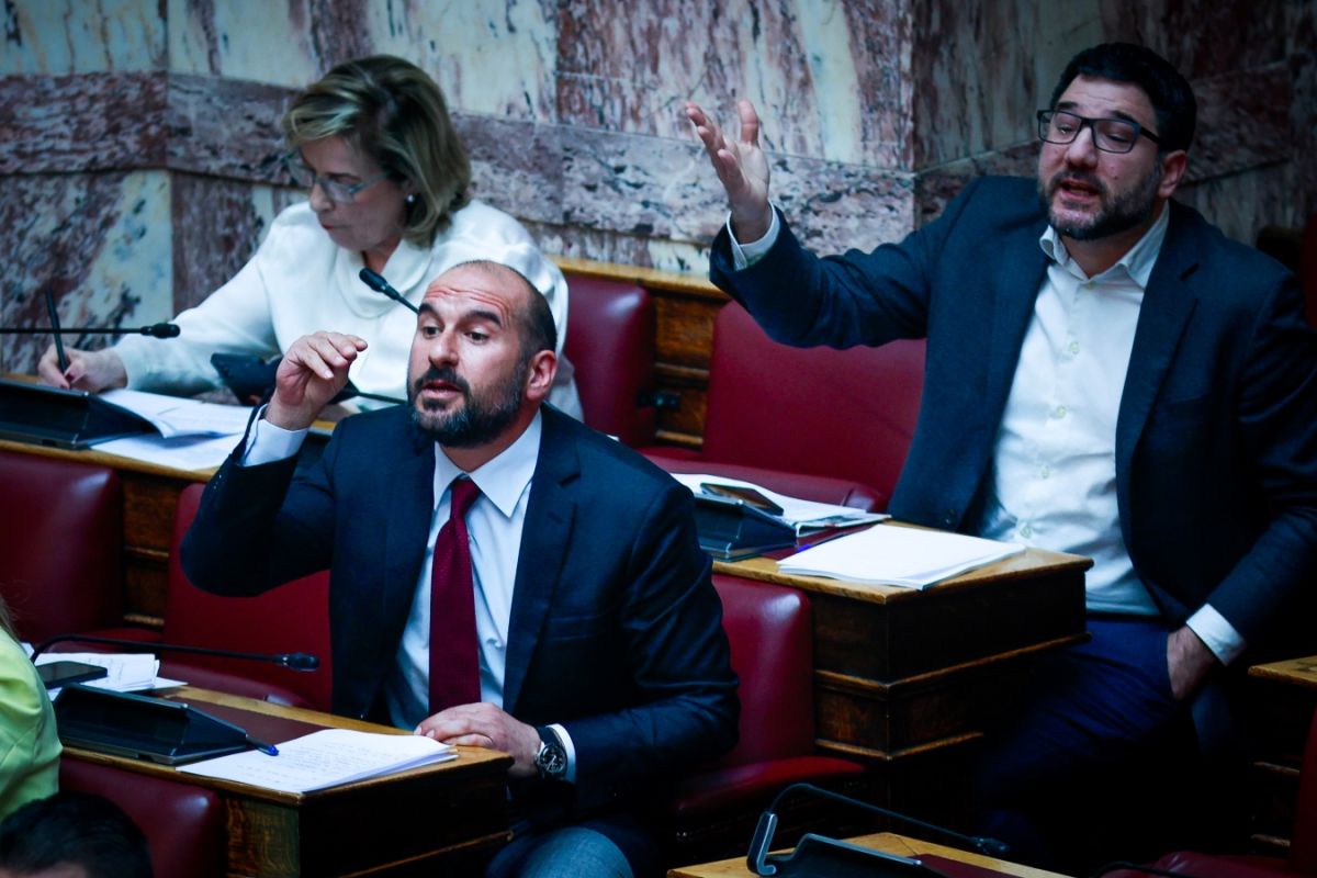 Αντιπαράθεση στη Βουλή για την υπόθεση του Κολωνού – Πυρά από την αντιπολίτευση