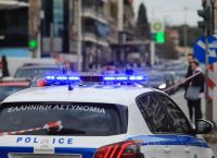 Πατήσια: 19χρονος εισέβαλε σε σχολείο και τραυμάτισε με σφυρί και μαχαίρι έναν μαθητή και τον διευθυντή