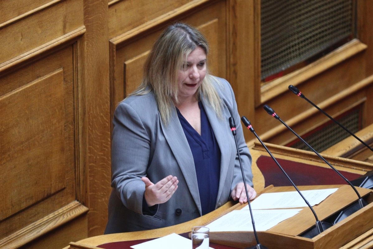 Συρεγγέλα σε αντιπολίτευση: Εφαρμόζετε πρακτικές που θα ζήλευε και ο Μακιαβέλι