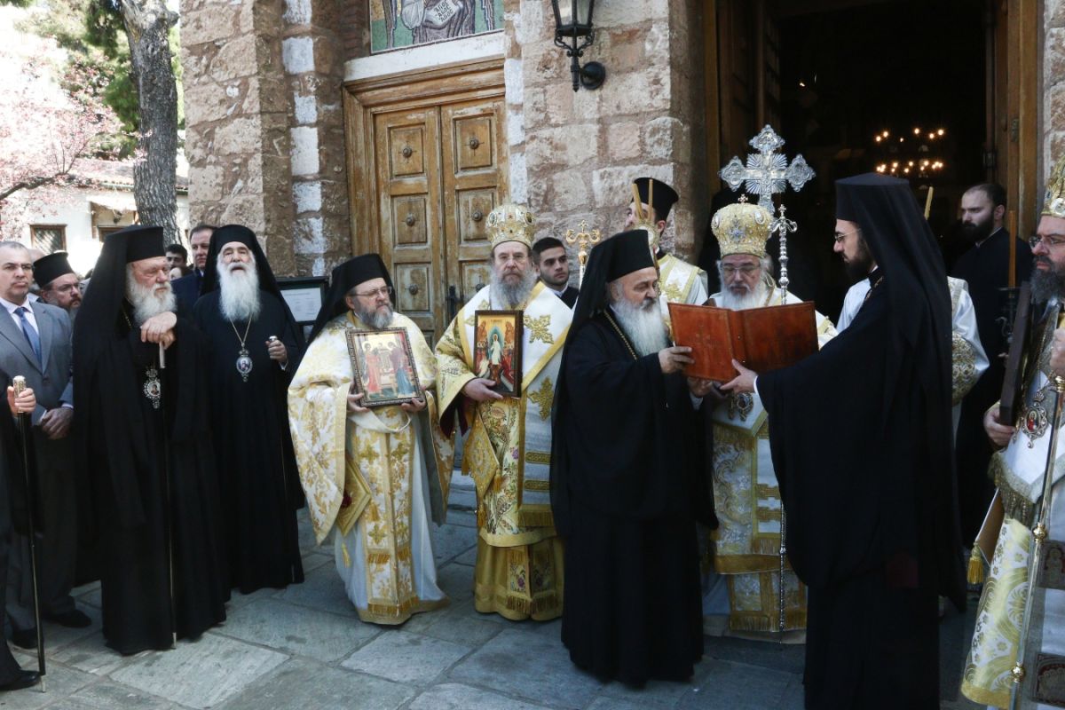 Κυριακή της Ορθοδοξίας: Στη Μονή Πετράκη ο εορτασμός – Χωρίς παρουσία της Σακελλαροπούλου