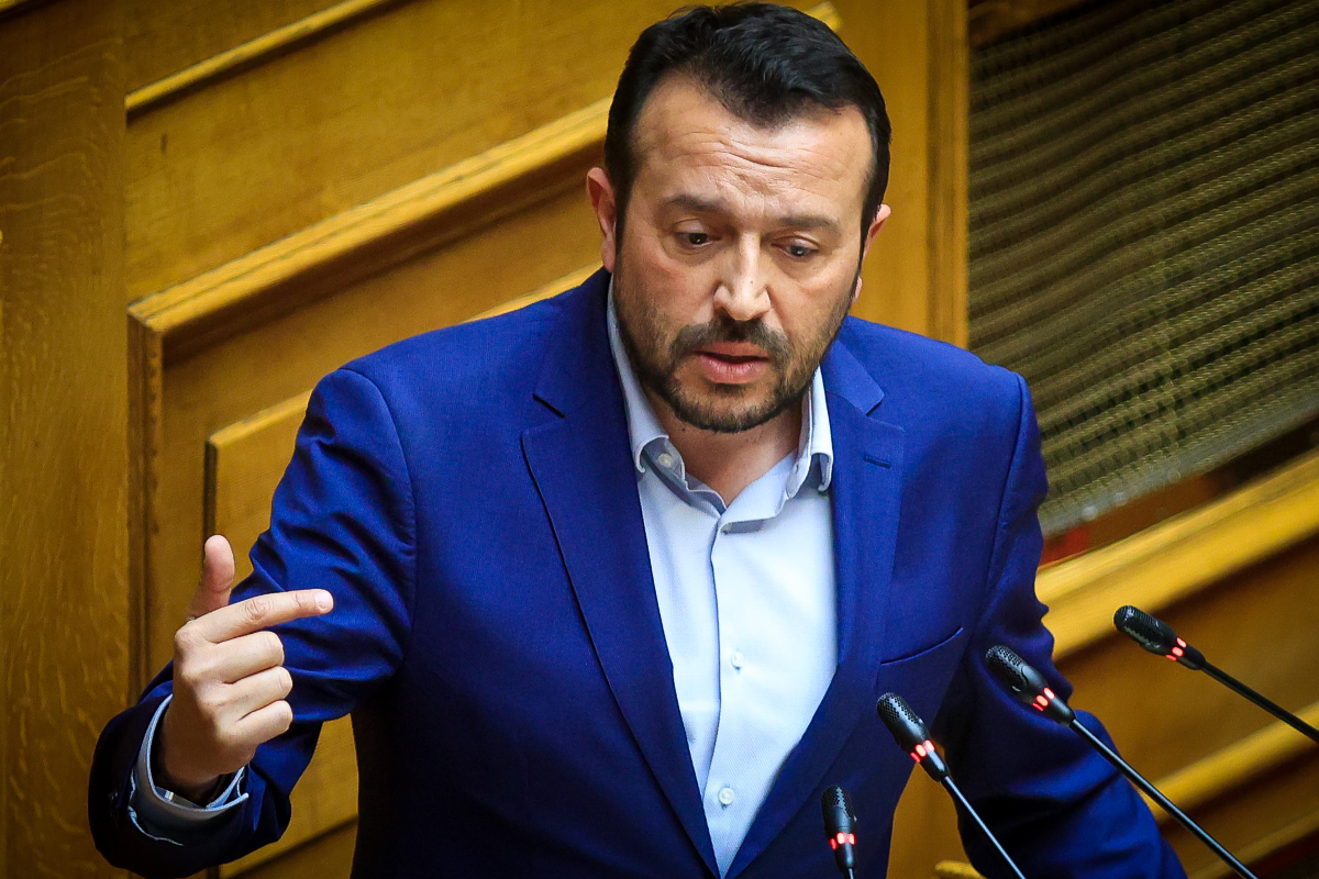 Παππάς: «Εσείς κυβερνούσατε όταν γίνονταν οι υποκλοπές,όταν έγιναν τα Τέμπη, εσείς θα παραιτηθείτε»