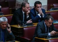 Βουλή: Παρών ο Κώστας Καραμανλής στην Ολομέλεια – Θα μιλήσει την Τετάρτη για την σύμβαση 717