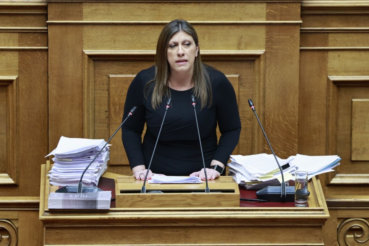Κωνσταντοπούλου: Υπόλογος και ποινικά υπεύθυνος ο Κώστας Καραμανλής