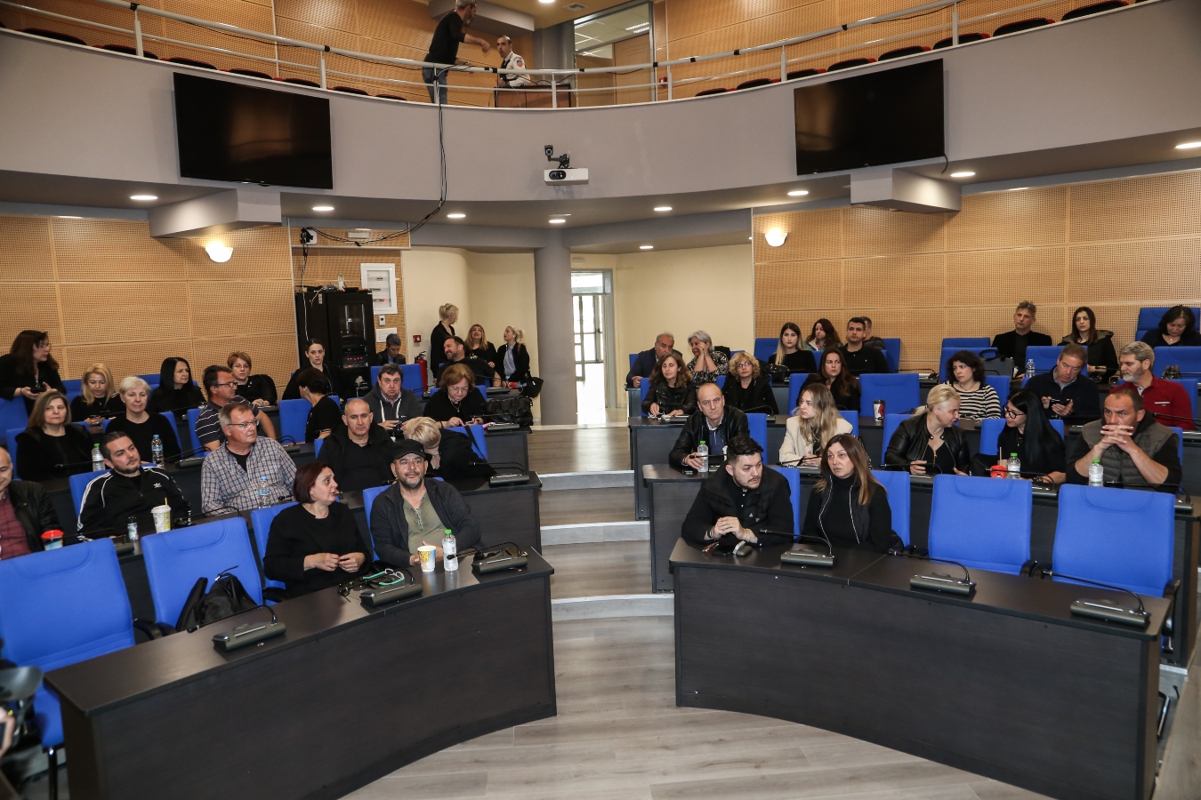 Οι συγγενείς των θυμάτων των Τεμπών, ζητούν την παραίτηση Φλωρίδη