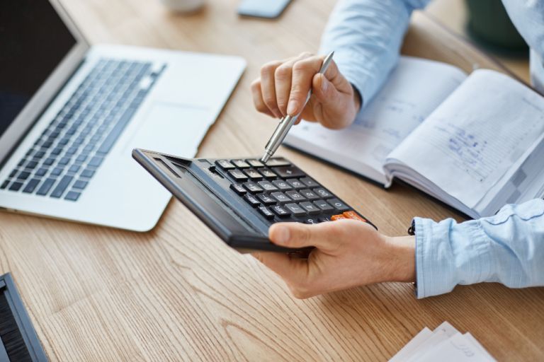Στα 6,27 δισ. ευρώ οι απλήρωτοι φόροι το 2023
