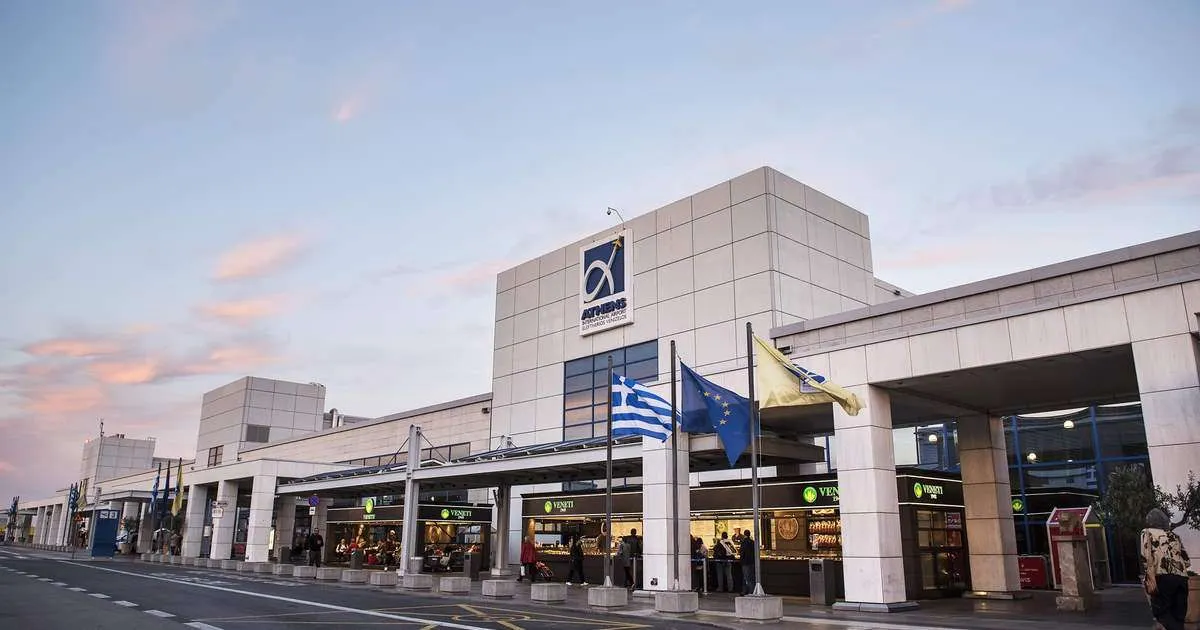 Σε πέντε αεροδρόμια αντιστοιχεί το 75% των διεθνών αφίξεων