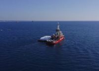 Έφτασε στη Γάζα το πρώτο πλοίο που μεταφέρει ανθρωπιστική βοήθεια