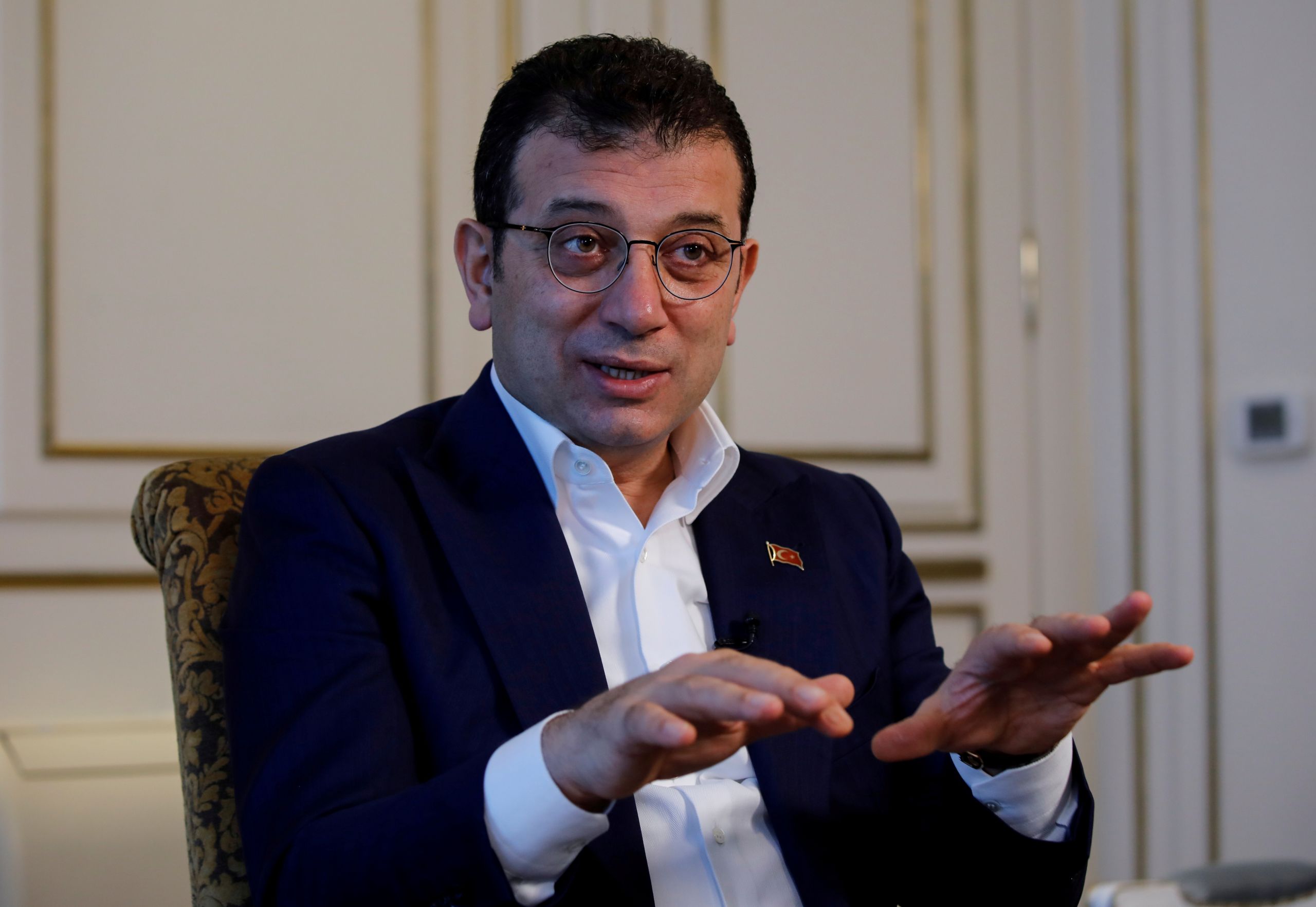 Ο Ιμάμογλου κατακεραυνώνει Ευρώπη και Ερντογάν για τη μεταναστευτική πολιτική