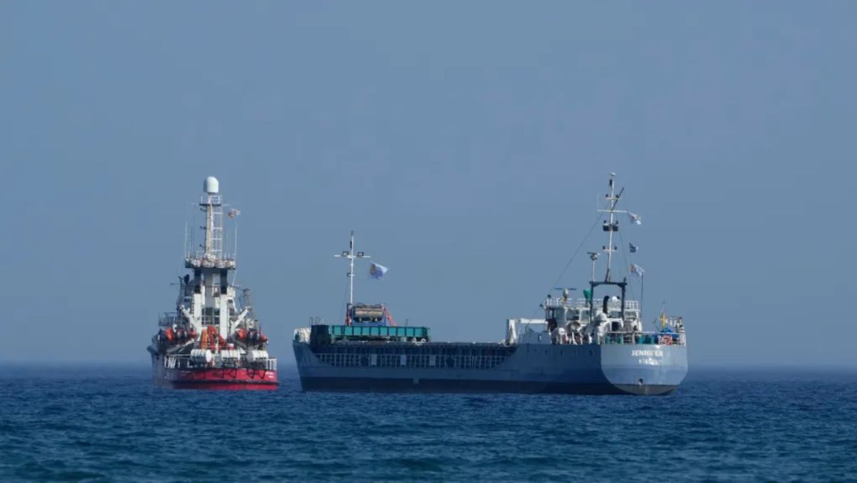 Δεύτερο φορτίο με σχεδόν 400 τόνους τροφίμων για τη Γάζα αναχώρησε από λιμάνι της Κύπρου