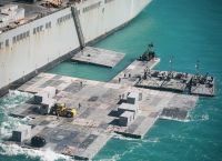 ΗΠΑ: Πώς σχεδιάζουν να κατασκευάσουν την προβλήτα για μεταφορά τροφίμων στη Γάζα