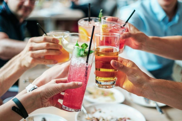One in Five Alcoholic Drinks in Greece Could Be Illegal or Tampered With, Industry Group Warns