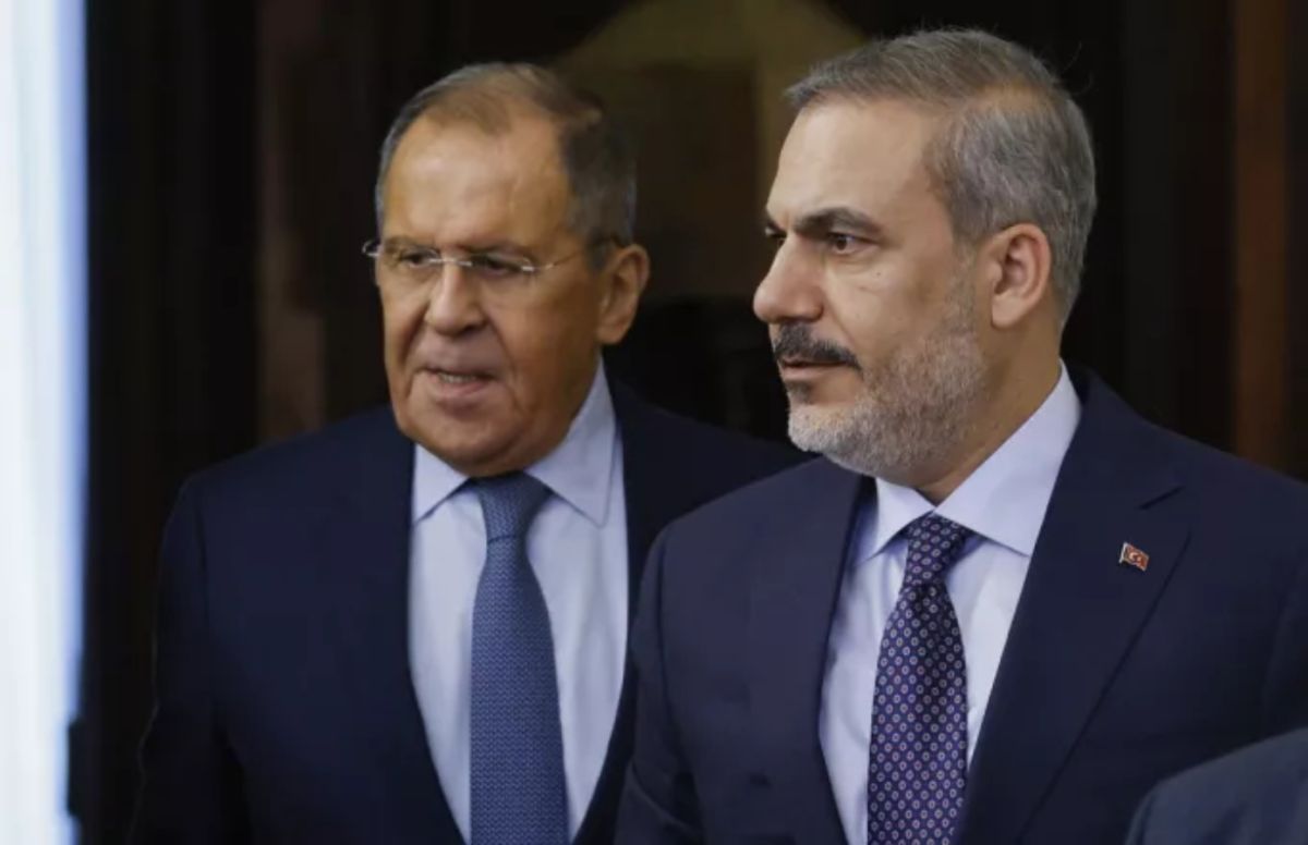 Τουρκία – Ρωσία: Συνάντηση ΥΠΕΞ Φιντάν – Λαβρόφ στο Διπλωματικό Φόρουμ της Αττάλειας