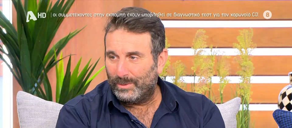 Ηλίας Βαλάσης: Την ημέρα που πέθανε η μάνα μου βρεθήκαμε ερωτικά με την γυναίκα μου για τρίτο παιδί
