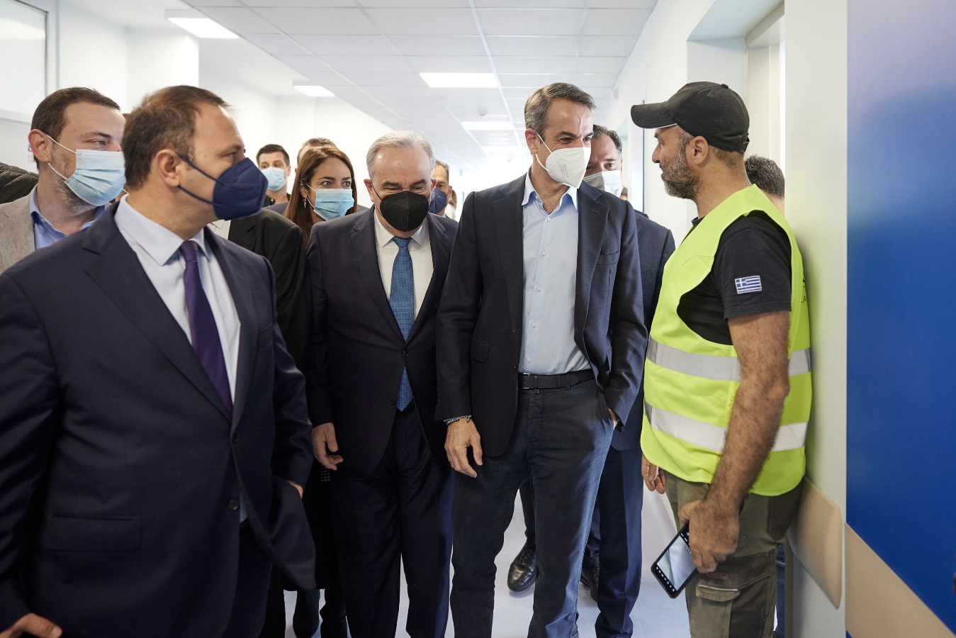 Κυριάκος Μητσοτάκης από το νοσοκομείο Μεταξά: «Βήμα προς βήμα χτίζουμε το ΕΣΥ»