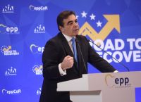 Σχοινάς: Σίγουρος ότι θα είμαστε περισσότεροι αυτοί που θέλουμε να πάμε την Ευρώπη μπροστά