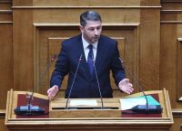 Θα επιστρέψει ο Ν. Ανδρουλάκης στη δεύτερη θέση μέσω της πρότασης  μομφής;