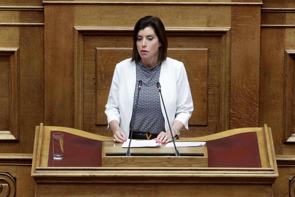 Πώς ήρθε η αποπομπή των “τριών” – Οι κινήσεις του Μεγάρου Μαξίμου