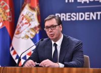 Ο Βούτσιτς κατηγορεί τη Δύση ότι θέλει να αποσταθεροποιήσει την Σερβία