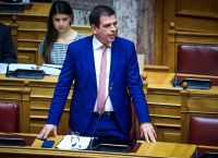 Καιρίδης: Σύρεστε πίσω από τον παροξυσμό και την συνωμοσιολογία του κ. Βελόπουλου