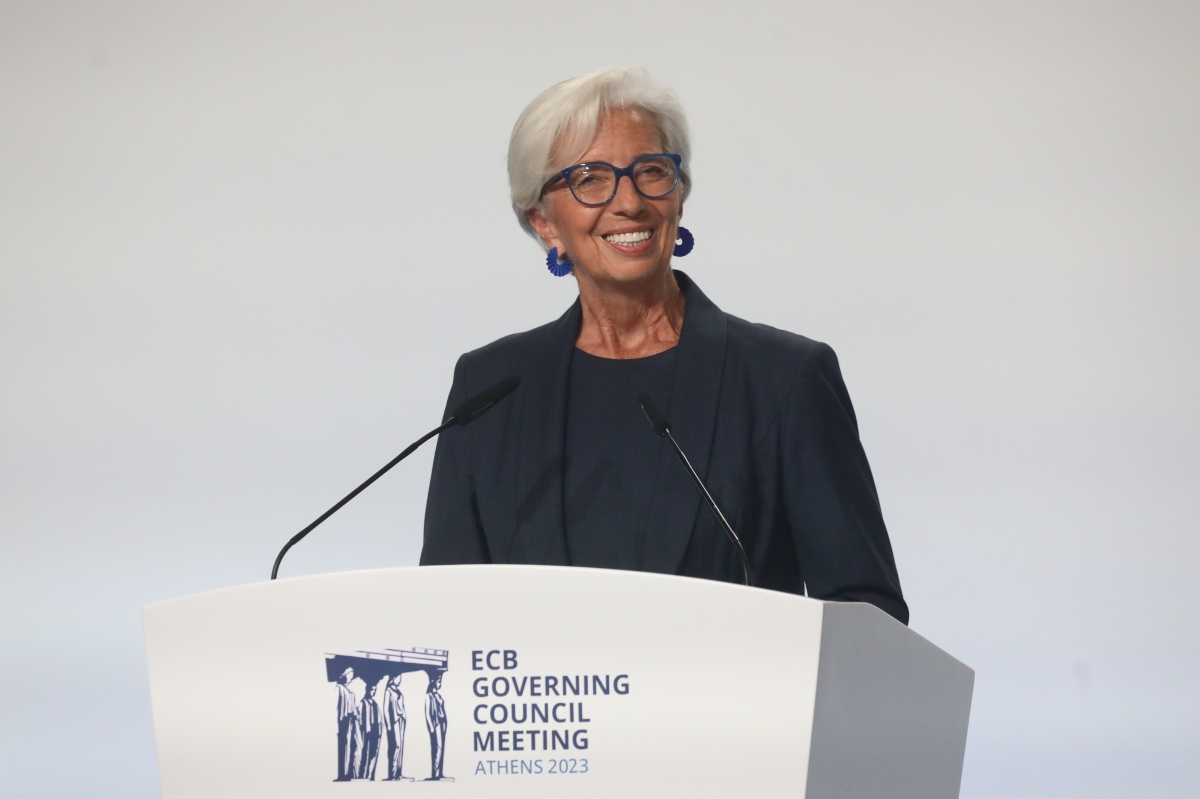 ΕΚΤ: Έκοψε τα επιτόκια για πρώτη φορά από το 2019 [vid]