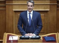 Κυβέρνηση: Αγώνας δρόμου για τη συμμετοχή των αποδήμων στις εκλογές