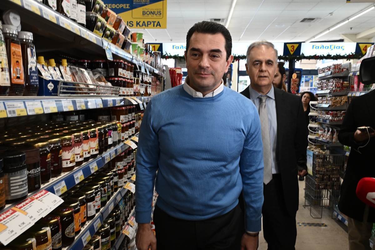 Σκρέκας για μείωση πληθωρισμού: ”Τα κυβερνητικά μέτρα και οι προσπάθειές μας αποδίδουν”