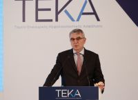 Τσακλόγου: Από 1η Απριλίου πάνω από 800 ευρώ ο κατώτατος μισθός