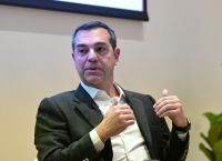 Ο Α. Τσίπρας αδειάζει τους πρώην συνεργάτες του
