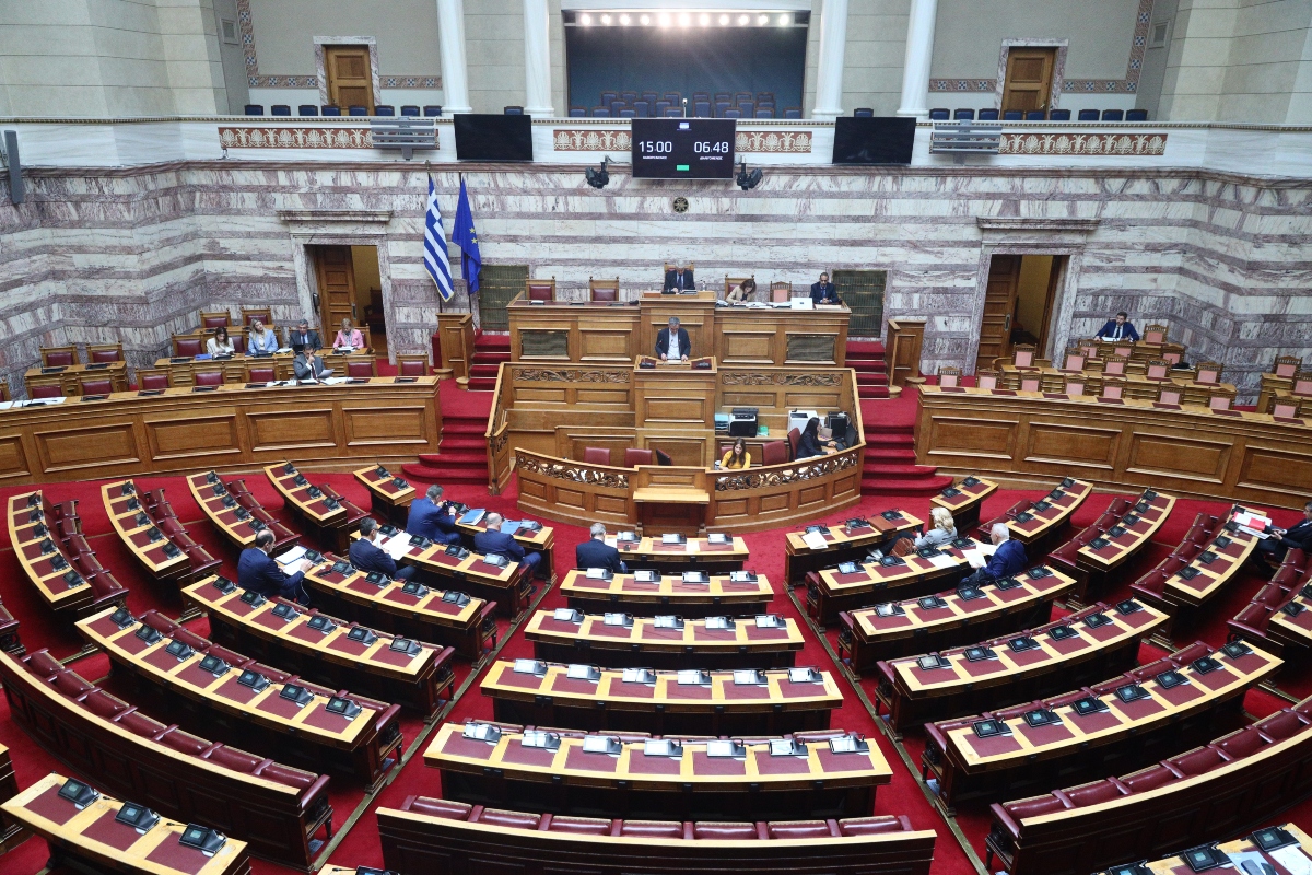 Υπερψηφίστηκε επί της αρχής το νομοσχέδιο για την ενίσχυση του ΕΣΥ
